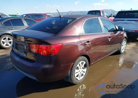 2010 Kia Forte Ex z USA, uszkodzony, nr VIN KNAFU4A25A5248347